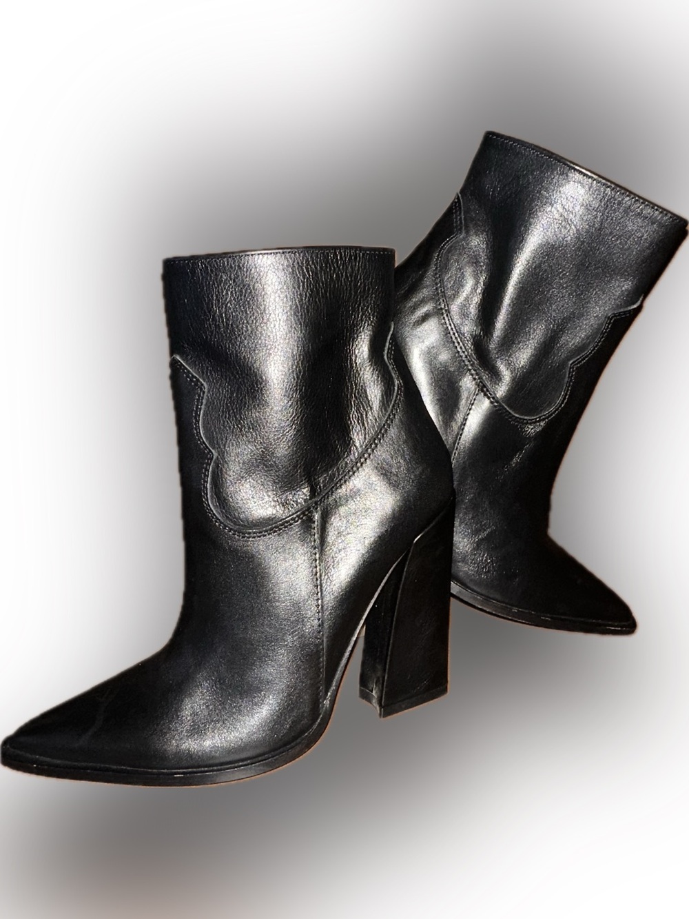 NWOB STEVE MADDEN THORN BLACK BOOT Sz 38 (8) Vero Cuoio Made in Italy